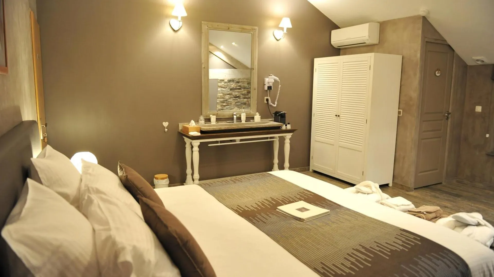 Le Mas Terre Des Anges Sarrians Bed & Breakfast